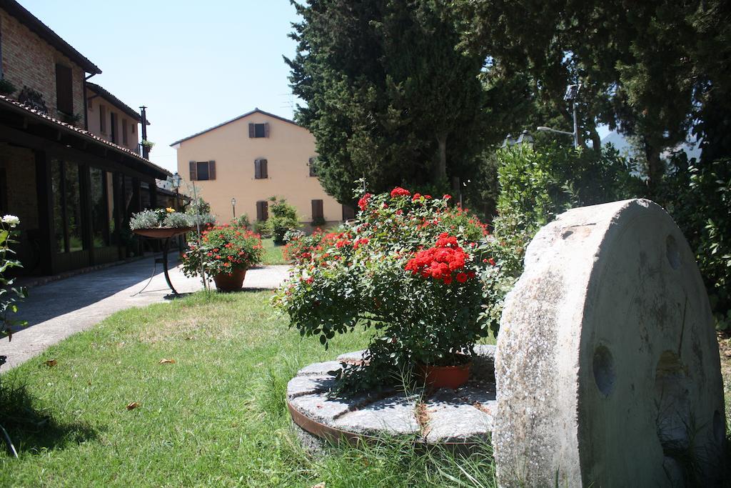 Agriturismo La Corte Sul Lago Cingoli Exterior foto